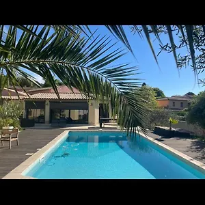 Appartement Nuit de charme&Spa, Lorgues